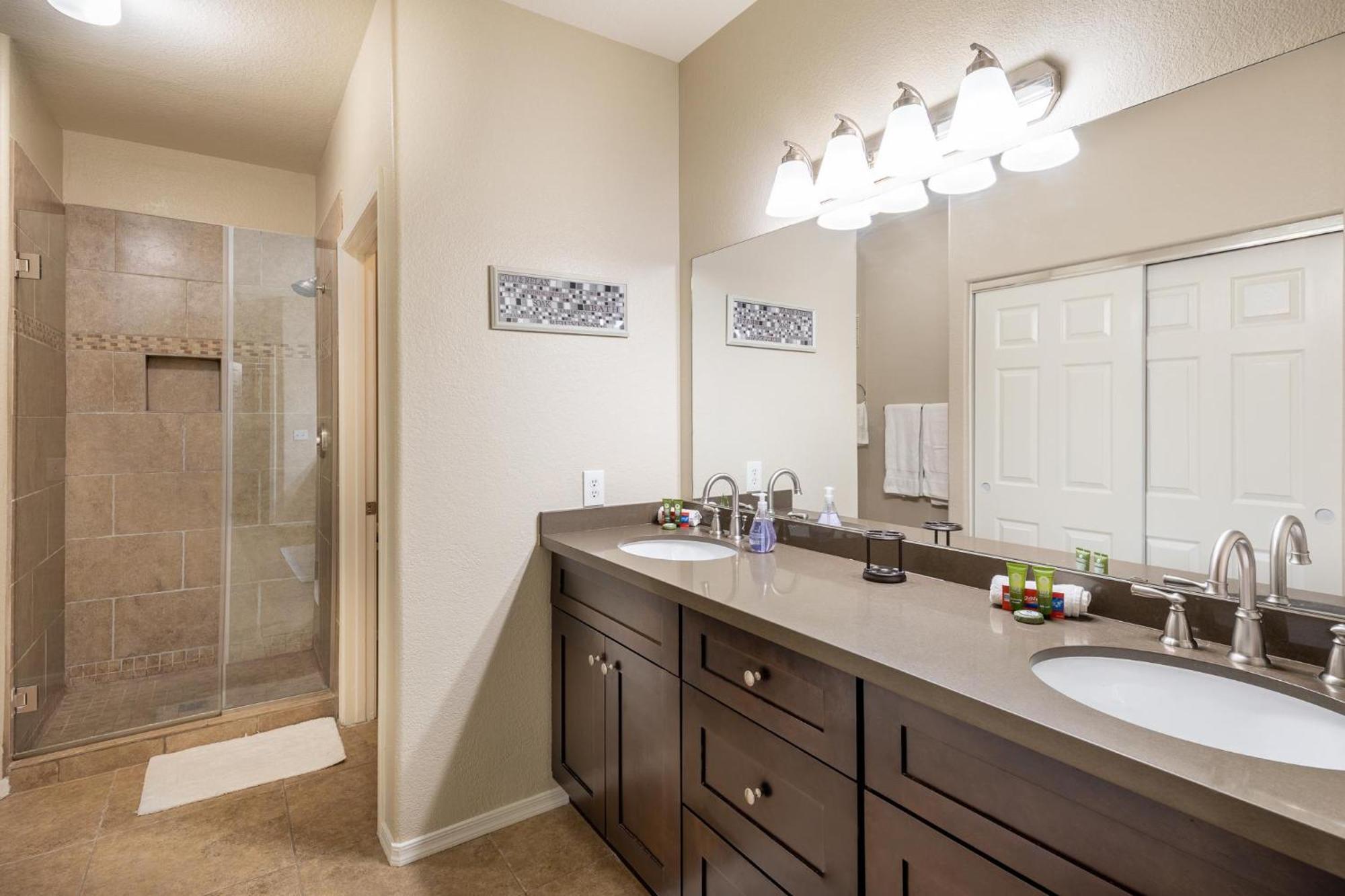 Location, Heated Pool, Spa, Upgraded Unit, *