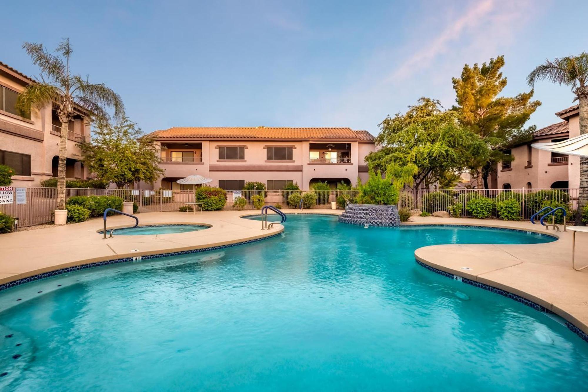 Location, Heated Pool, Spa, Upgraded Unit, Apartment
